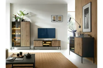 Klinkerville Lågt Vitrinskåp med belysning 39 cm djup 104 cm - Svart Trä / Glas / Ribbad - Products - Förvaring - Skåp - Vitrinskåp