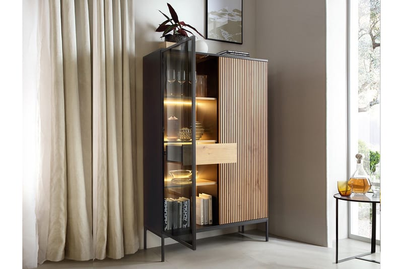 Klinkerville Vitrinskåp Glasdörr med Belysning 39 cm djup 10 cm - Svart Trä / Brun / Ribbad - Products - Förvaring - Skåp - Vitrinskåp