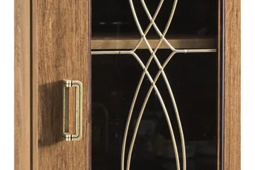 Tadeusz Vitrinskåp 40 cm djup 90 cm bred 191 cm hög Trä - Brun - Products - Förvaring - Skåp - Vitrinskåp