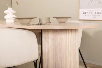 Bianca Matgrupp 200 cm Oval med 4 Berit stolar - Beige - Products - Möbler - Bord & matgrupp - Matgrupp