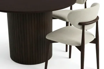 Kopparbo Matgrupp runt 110 cm Rökt Ek med 4 Molly Matstolar - Rökt ek - Products - Möbler - Bord & matgrupp - Matgrupp