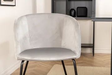 Leif Matgrupp 200 cm Rektangulär med 6 Berit stolar - Svart - Products - Möbler - Bord & matgrupp - Matgrupp