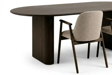Noira Matgrupp förlängningsbart 160-220 cm Rökt Ek med 6 Reciclar Matstolar - Rökt ek - Products - Möbler - Bord & matgrupp - Matgrupp