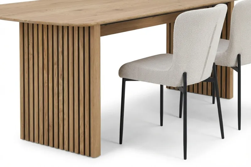 Richeto Matgrupp Ek 210 cm med 6 Elsie Matstolar - Ek/Vit - Products - Möbler - Bord & matgrupp - Matgrupp