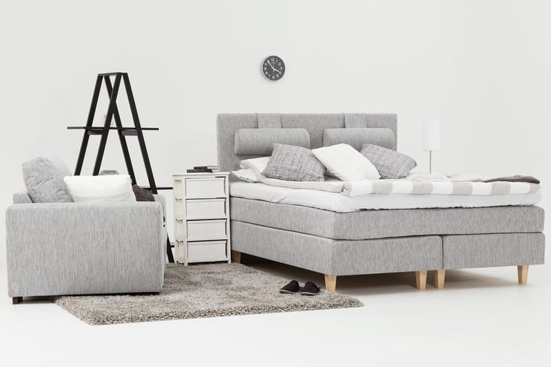 Charleston Kontinentalsäng 180x200 Fast Polyeterskum - Ljusgrå - Products - Möbler - Säng - Kontinentalsäng