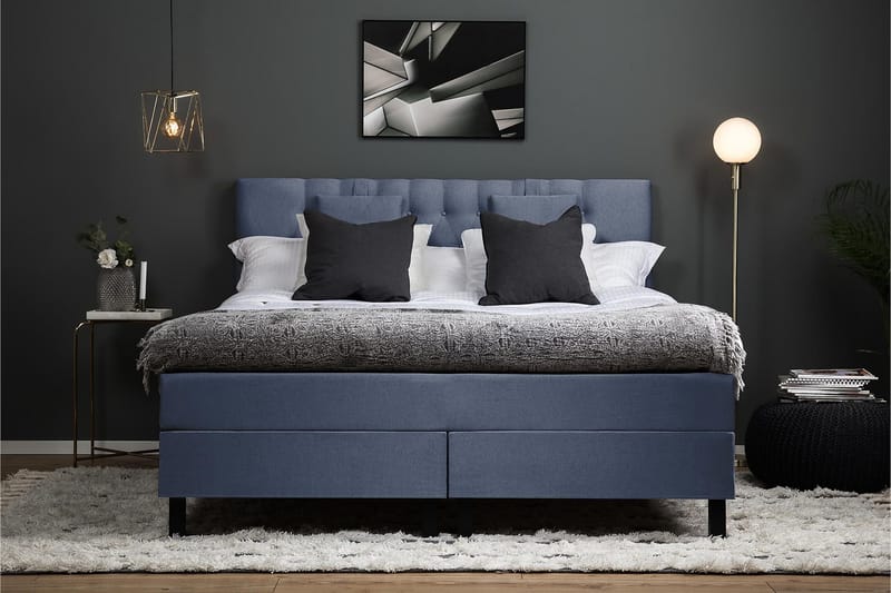 Lucky Komplett Sängpaket 160x200 Skum Diamant Sänggavel - Nackkudde Liten Mörkblå - Products - Möbler - Säng - Kontinentalsäng