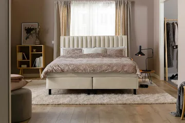Princess Kontinentalsäng 140x200cm - Beige/Sammet - Products - Möbler - Säng - Kontinentalsäng