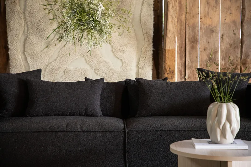 Gillholmen Soffa 3-sits - Svart/Mörkgrå - Products - Möbler - Soffa - 3 sits soffa