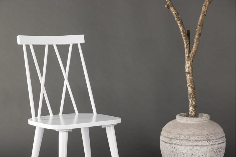 Mariette Matstol - Vit - Products - Möbler - Fåtölj & stolar - Pinnstol