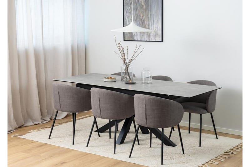 Sarad Karmstol - Brun - Products - Möbler - Fåtölj & stolar - Karmstol