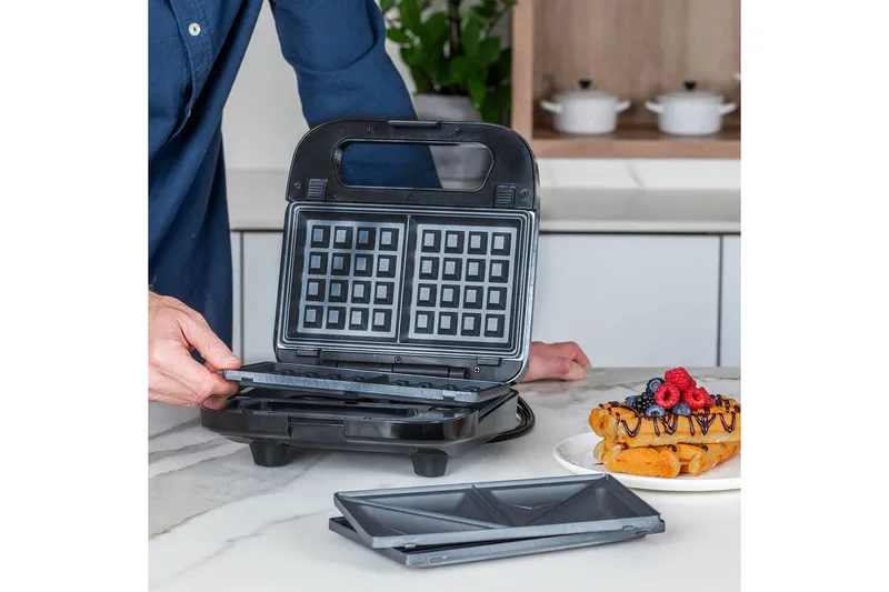 Smörgåsgrill Black+Decker Sandwich Waffle - Products - Servering & matlagning - Köksmaskin - Värma & koka - Klämgrill & smörgåsgrill