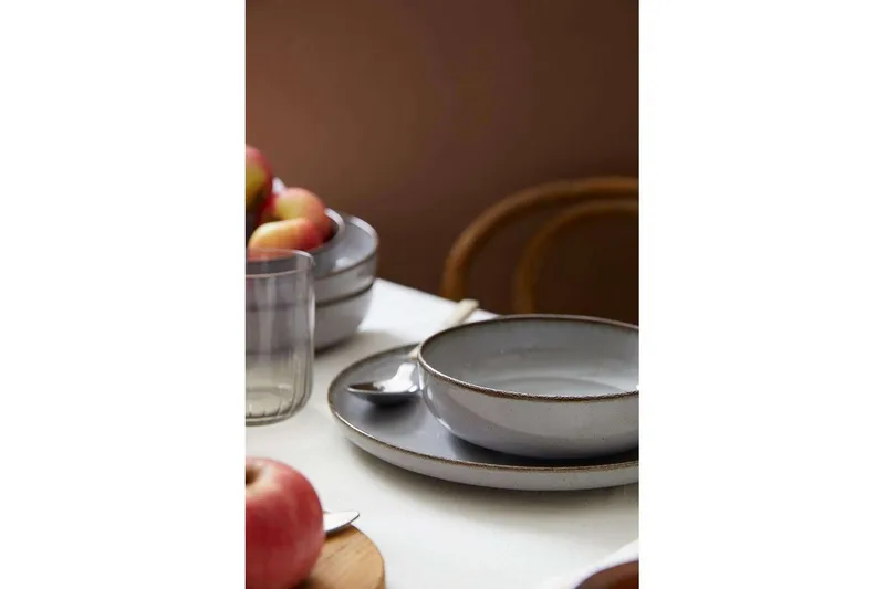 Middagset (12 delar) Pinewick Grå - Kolgrå - Products - Servering & matlagning - Tallrikar & skålar - Tallrikar set