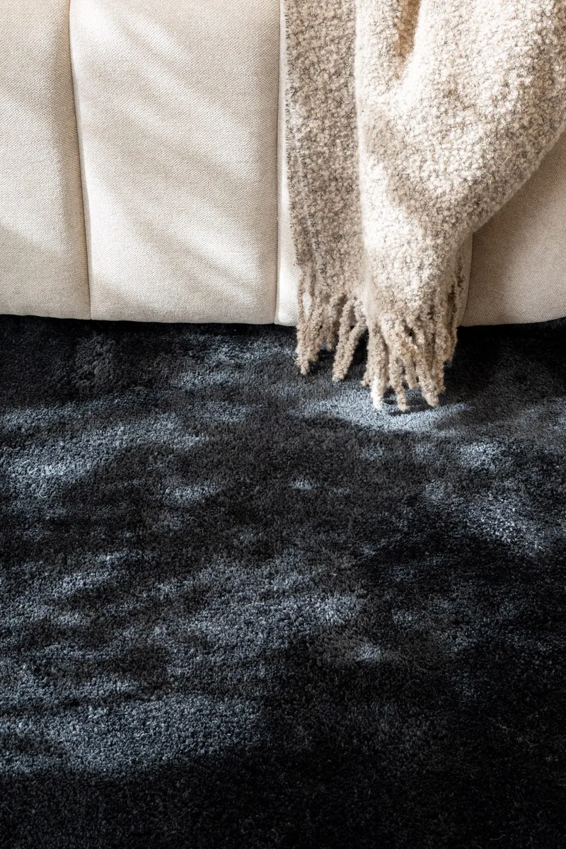 Cozy Ryamatta 80x160 cm Rektangulär - Svart - Products - Textil & mattor - Matta - Modern matta - Ryamatta