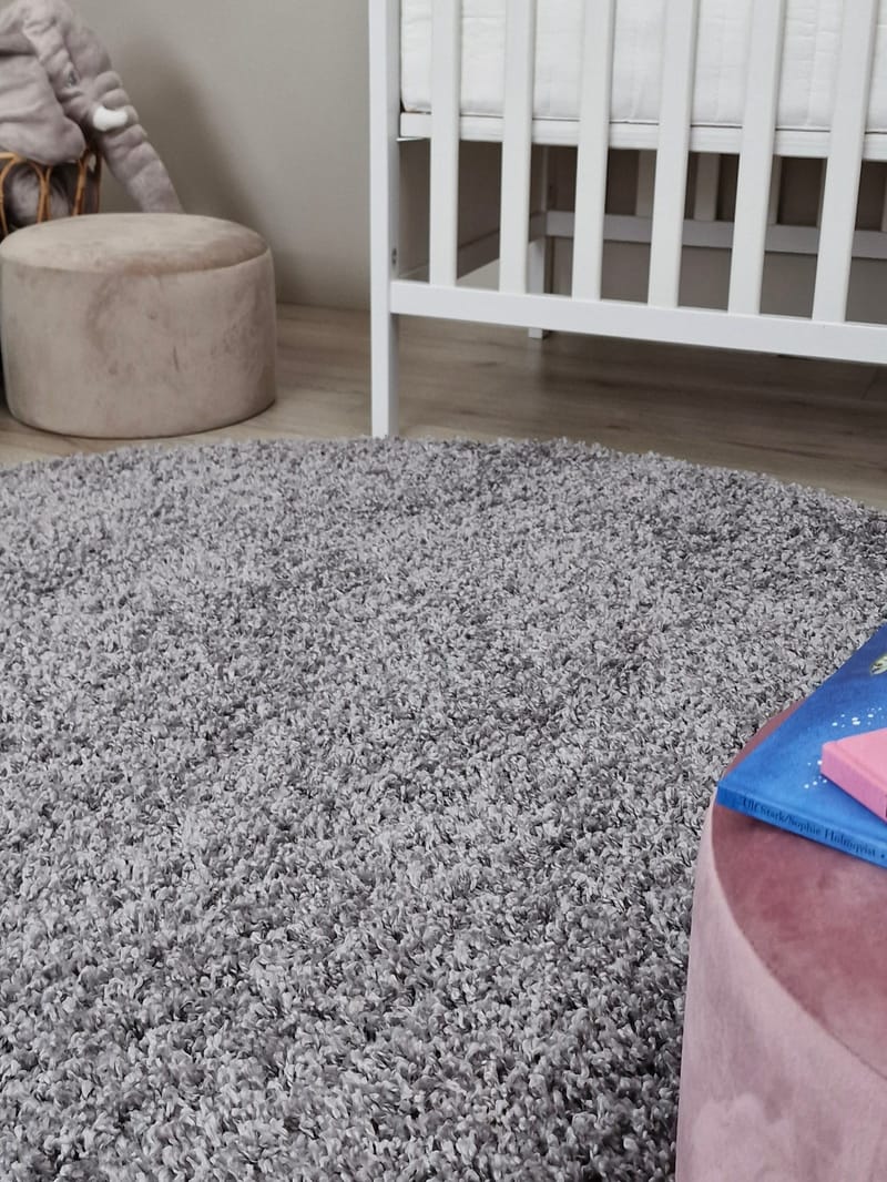 Lounge Ryamatta 240 cm Rund - Silver - Products - Textil & mattor - Matta - Modern matta - Ryamatta