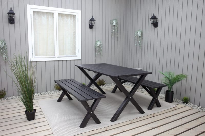 Lietinna Utebänk 180 cm - Svart - Products - Utemöbler & utemiljö - Utesoffa - Trädgårdsbänk & utebänk