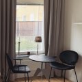 Kundebillede Rondo lænestol - Sort (fløjl)