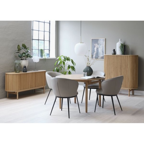 Boble rundt spisebord 120 cm i olieret eg