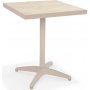 Urbanite cafegruppe med bord 63 x 63 cm og 2 stabelbare spisestuestole - Beige