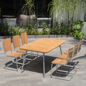 Möllan udendørsgruppe i teak: 6 stole med spisebord 176x90 cm Möllan udendørsgruppe i teak: 6 stole med spisebord 176x90 cm