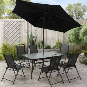 Udendørs gruppe; bord med 6 stole og parasol Udendørs gruppe; bord med 6 stole og parasol
