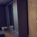 Kundebillede Mervyn garderobe - Grå
